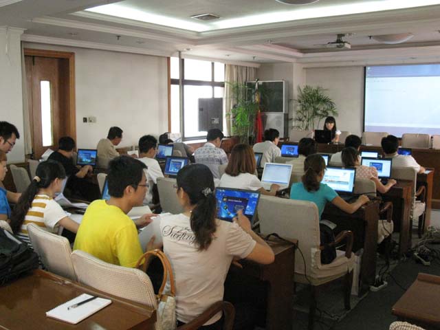 ���g(sh��)�ˆT�v����ΰ��bϵ�y(t��ng)����h(hu��n)��